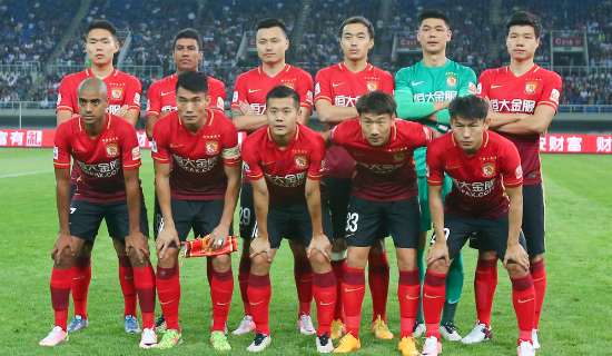 传球时频频 传球时频频