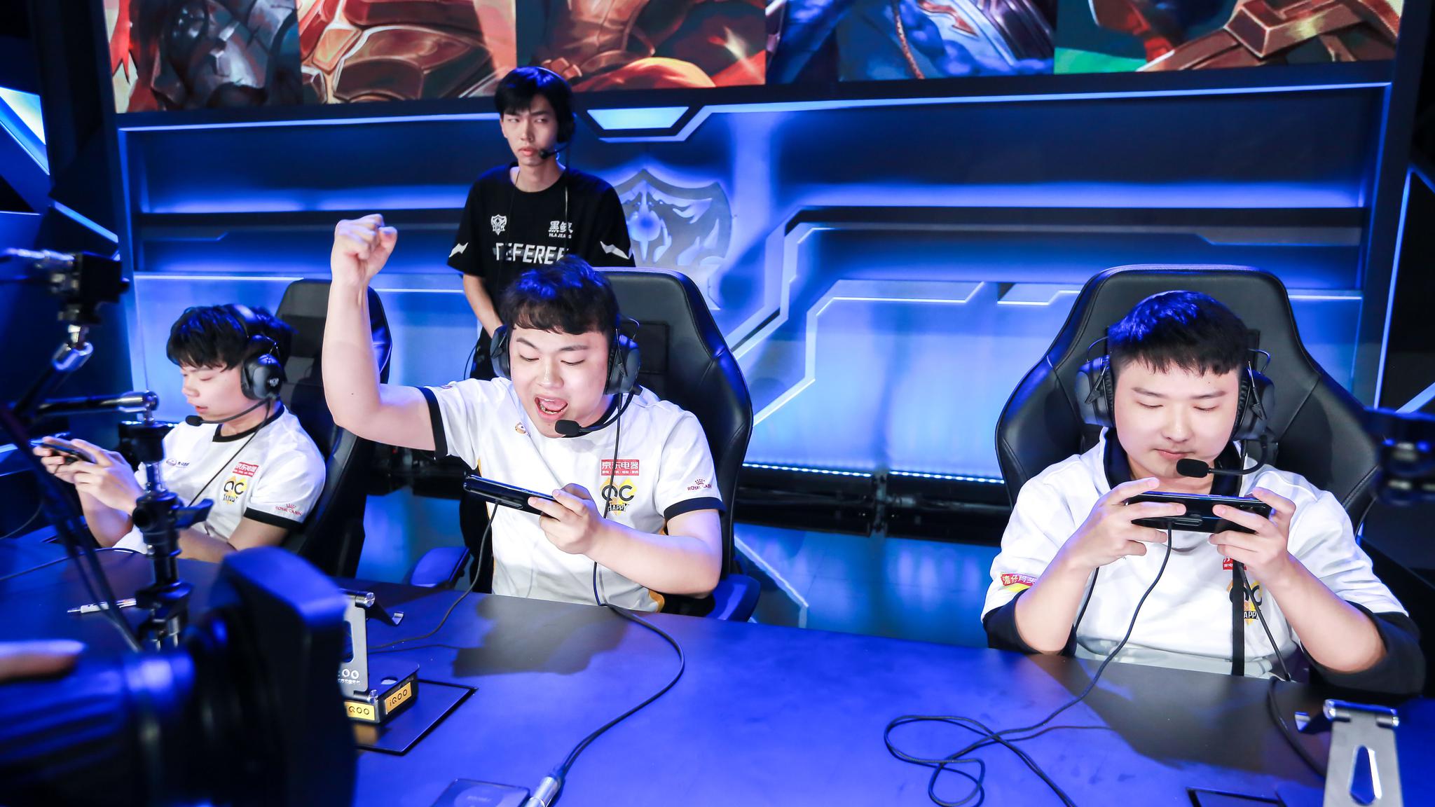 一个绝杀进 一个绝杀进